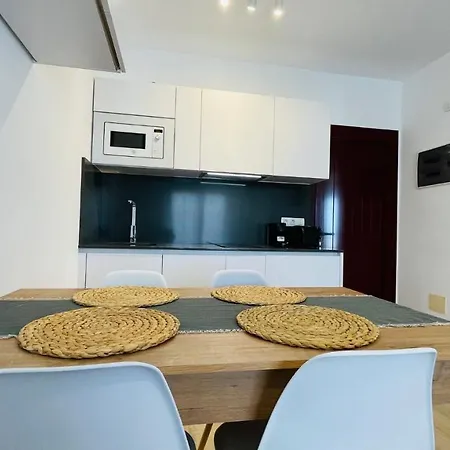 Apartment Ola El *